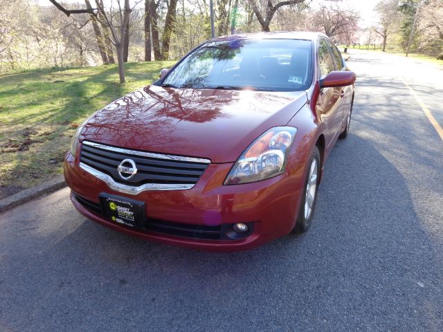 2007 Nissan Altima 4WD Crew Cab Short Box LT1 4x4 Truck