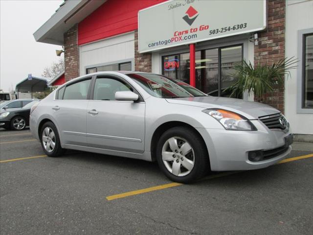 2007 Nissan Altima 4x4 Truck