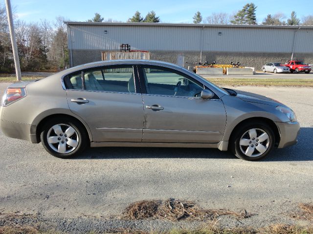 2007 Nissan Altima Pickupslt Quad Cab SWB 4WD 4x4 Truck