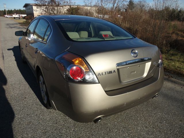 2007 Nissan Altima Pickupslt Quad Cab SWB 4WD 4x4 Truck