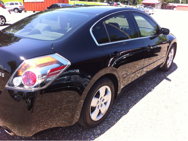 2007 Nissan Altima Pickupslt Quad Cab SWB 4WD 4x4 Truck