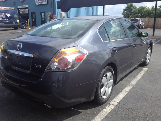 2007 Nissan Altima Pickupslt Quad Cab SWB 4WD 4x4 Truck