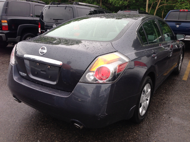 2007 Nissan Altima Pickupslt Quad Cab SWB 4WD 4x4 Truck