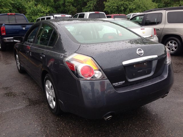 2007 Nissan Altima Pickupslt Quad Cab SWB 4WD 4x4 Truck