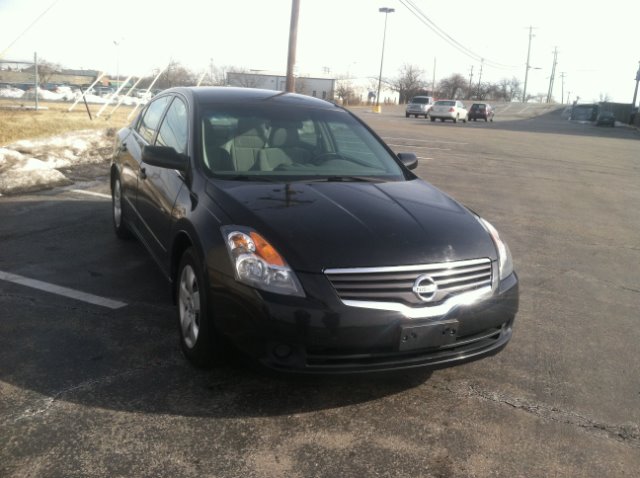 2007 Nissan Altima Pickupslt Quad Cab SWB 4WD 4x4 Truck