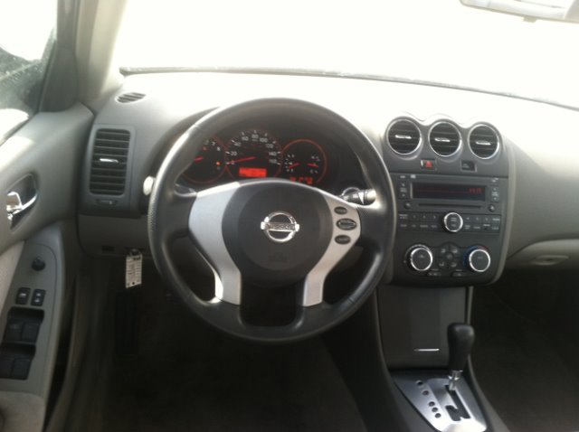 2007 Nissan Altima Pickupslt Quad Cab SWB 4WD 4x4 Truck