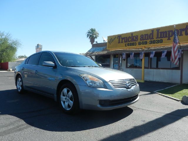 2007 Nissan Altima Pickupslt Quad Cab SWB 4WD 4x4 Truck