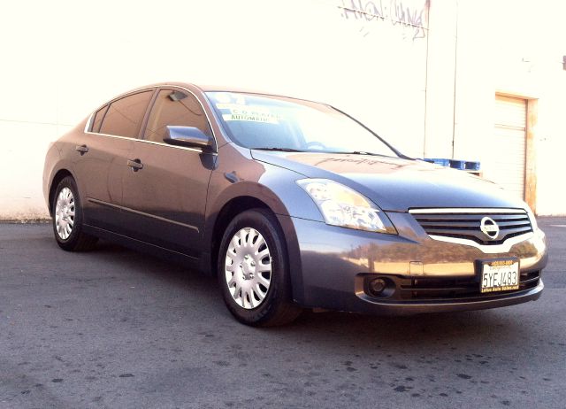 2007 Nissan Altima Pickupslt Quad Cab SWB 4WD 4x4 Truck