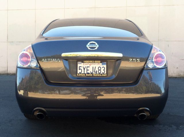 2007 Nissan Altima Pickupslt Quad Cab SWB 4WD 4x4 Truck