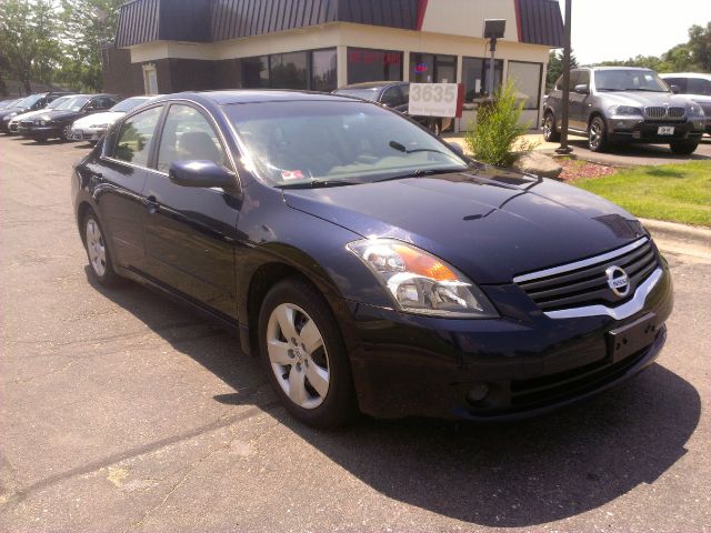2007 Nissan Altima Pickupslt Quad Cab SWB 4WD 4x4 Truck