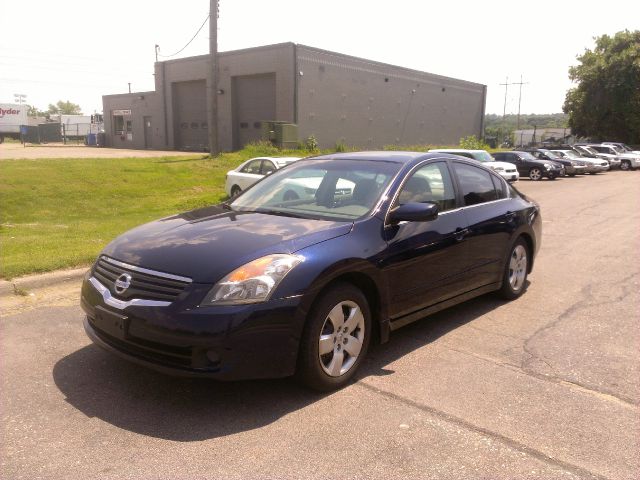 2007 Nissan Altima Pickupslt Quad Cab SWB 4WD 4x4 Truck