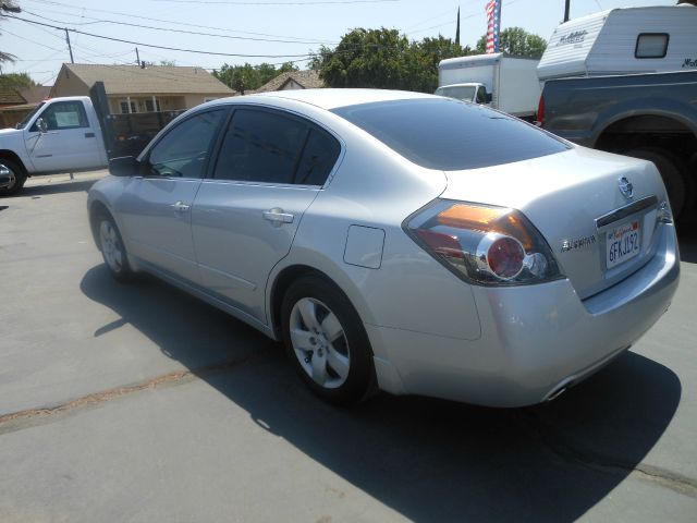 2008 Nissan Altima Pickupslt Quad Cab SWB 4WD 4x4 Truck