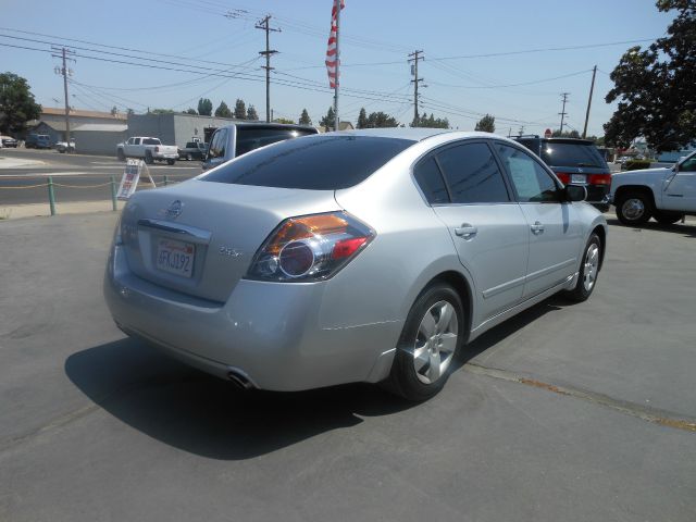 2008 Nissan Altima Pickupslt Quad Cab SWB 4WD 4x4 Truck