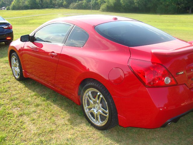 2008 Nissan Altima SLT Quad Cab 2WD