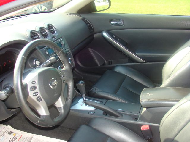 2008 Nissan Altima SLT Quad Cab 2WD