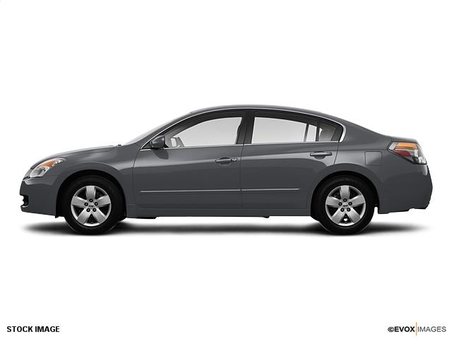 2008 Nissan Altima 4WD Crew Cab 140.5 Laramie