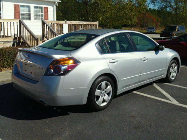 2008 Nissan Altima Unknown