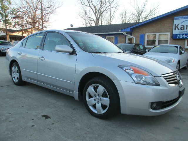 2008 Nissan Altima Pickupslt Quad Cab SWB 4WD 4x4 Truck