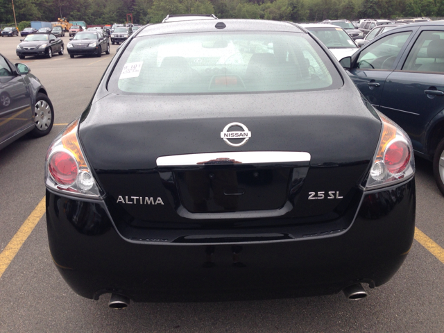 2008 Nissan Altima SLT Quad Cab 2WD