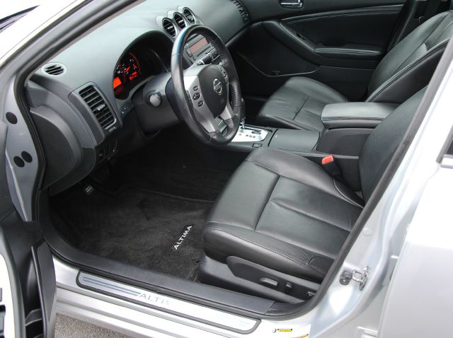 2008 Nissan Altima SLT Quad Cab 2WD
