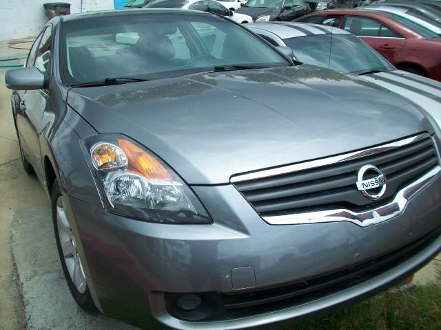 2008 Nissan Altima Pickupslt Quad Cab SWB 4WD 4x4 Truck