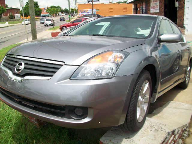 2008 Nissan Altima Pickupslt Quad Cab SWB 4WD 4x4 Truck