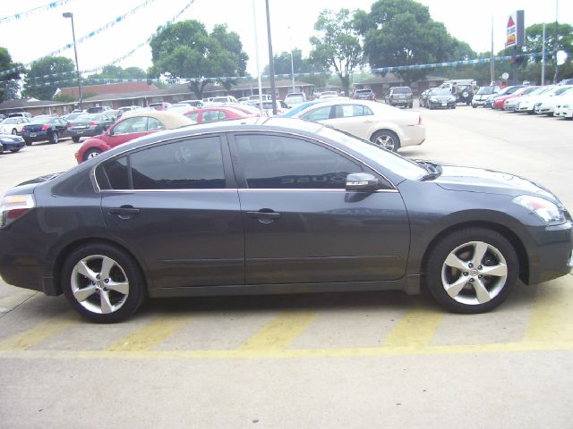 2008 Nissan Altima LE
