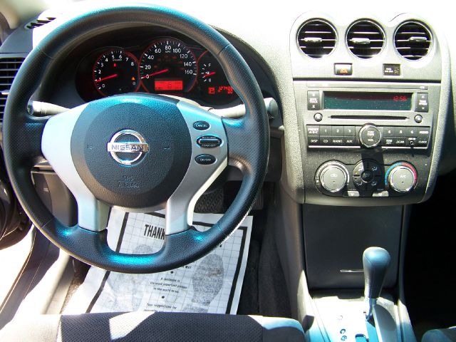 2008 Nissan Altima Pickupslt Quad Cab SWB 4WD 4x4 Truck