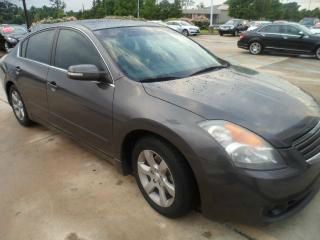 2008 Nissan Altima ST Pickup 4D 5 1/2 Ft