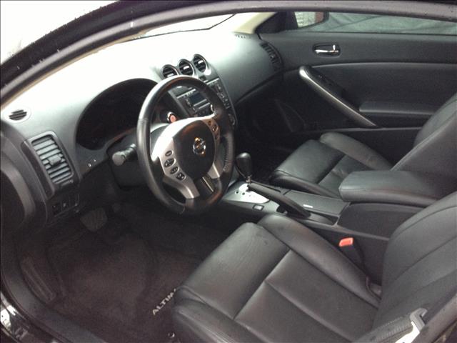 2008 Nissan Altima Eddie Bauer NICE