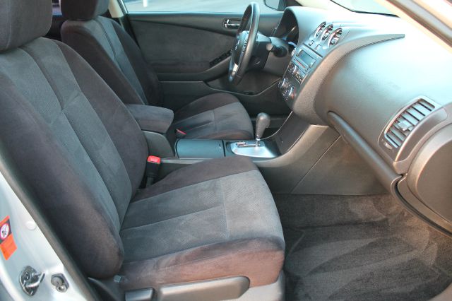 2008 Nissan Altima Pickupslt Quad Cab SWB 4WD 4x4 Truck