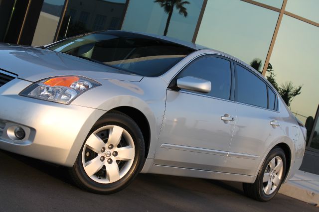 2008 Nissan Altima Pickupslt Quad Cab SWB 4WD 4x4 Truck