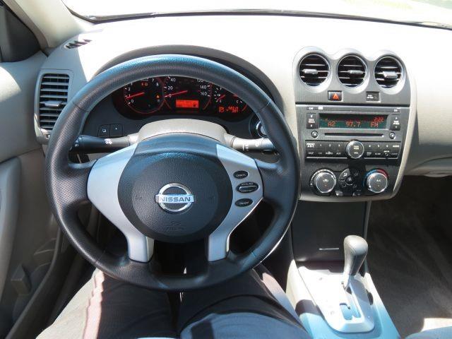 2008 Nissan Altima Quad Cab Laramie
