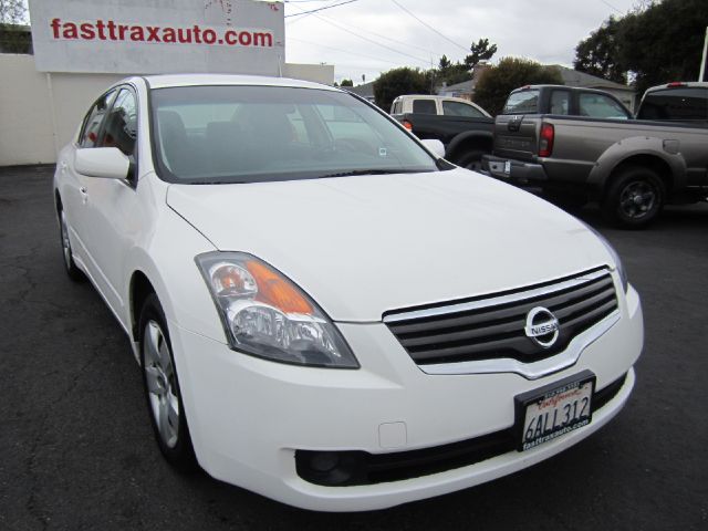 2008 Nissan Altima Pickupslt Quad Cab SWB 4WD 4x4 Truck