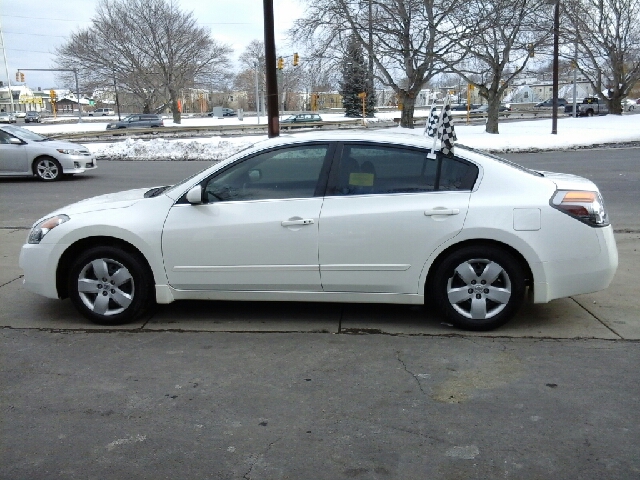 2008 Nissan Altima Pickupslt Quad Cab SWB 4WD 4x4 Truck