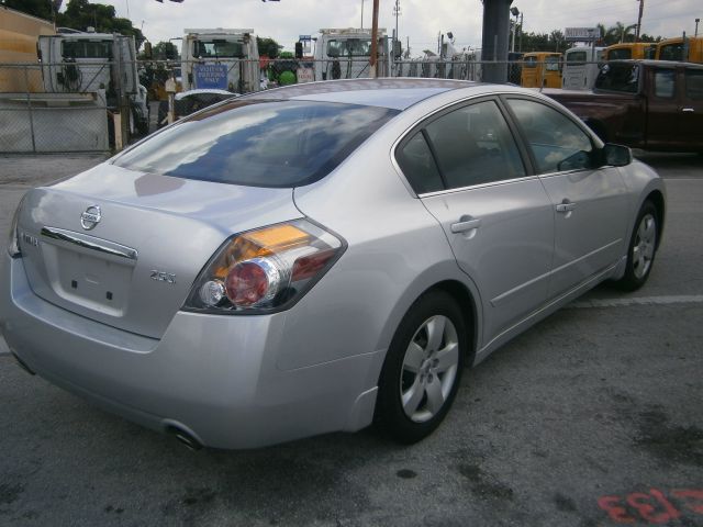 2008 Nissan Altima Pickupslt Quad Cab SWB 4WD 4x4 Truck