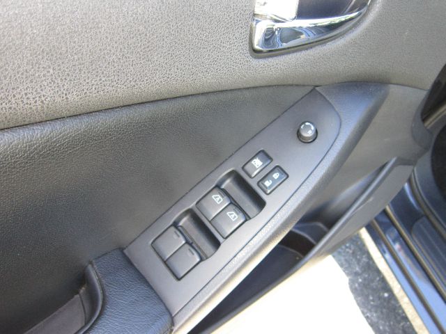 2008 Nissan Altima Pickupslt Quad Cab SWB 4WD 4x4 Truck