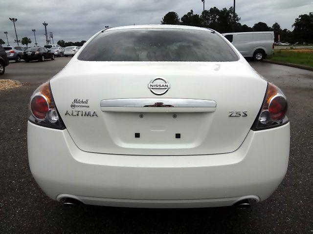 2008 Nissan Altima Pickupslt Quad Cab SWB 4WD 4x4 Truck