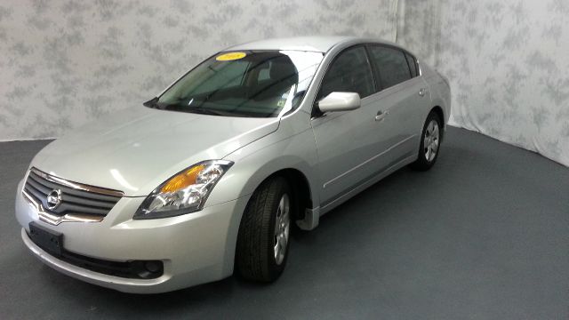 2008 Nissan Altima Pickupslt Quad Cab SWB 4WD 4x4 Truck