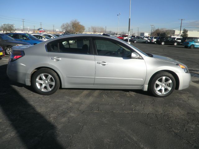 2008 Nissan Altima Pickupslt Quad Cab SWB 4WD 4x4 Truck