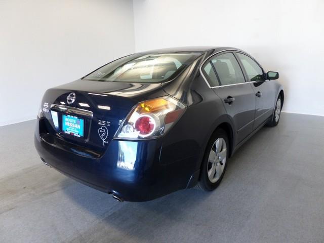 2008 Nissan Altima Pickupslt Quad Cab SWB 4WD 4x4 Truck