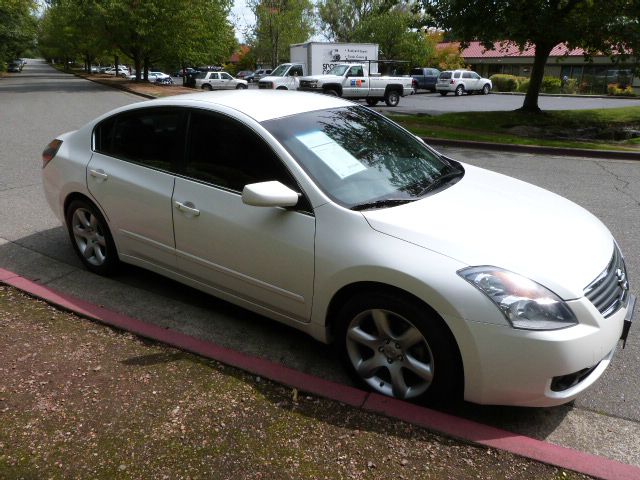 2008 Nissan Altima Pickupslt Quad Cab SWB 4WD 4x4 Truck