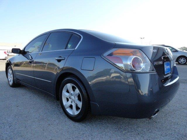 2008 Nissan Altima SLT Quad Cab 2WD