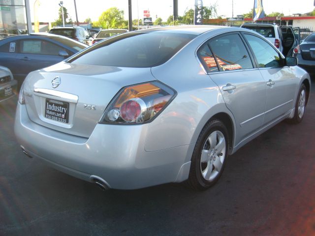 2008 Nissan Altima Pickupslt Quad Cab SWB 4WD 4x4 Truck
