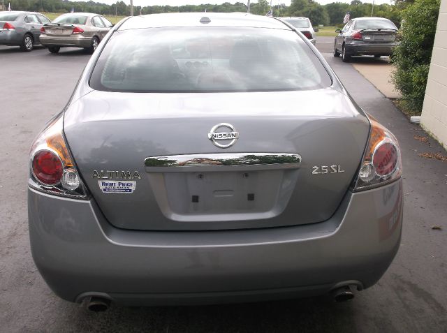 2008 Nissan Altima SLT Quad Cab 2WD
