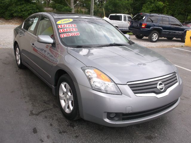 2008 Nissan Altima SLT Quad Cab 2WD