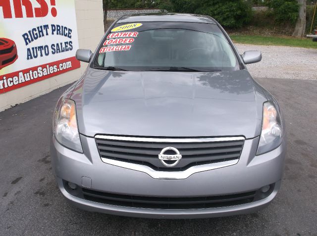 2008 Nissan Altima SLT Quad Cab 2WD