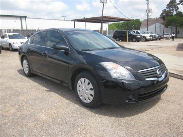 2008 Nissan Altima 4WD Crew Cab 140.5 Laramie