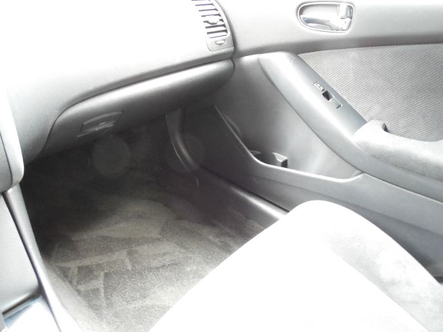 2008 Nissan Altima Pickupslt Quad Cab SWB 4WD 4x4 Truck