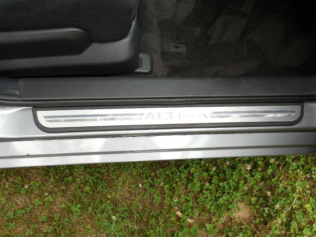 2008 Nissan Altima Pickupslt Quad Cab SWB 4WD 4x4 Truck